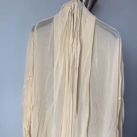 Dolce and Gabbana Yellow Chiffon Flowy Open Kimono - Picture 2 of 11